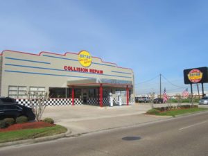 Baytown Collision Repair - Front of Shop Daytime